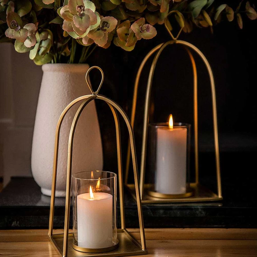 "Wheel and Barrow White Pillar Candle 7.5x20cm - Elegant Decorative Candle for Home"