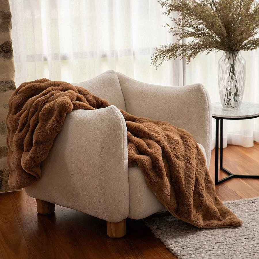 Wheel and Barrow Faux Rabbit Fur Throw Blanket 130x160 cm - Soft Ribbed Caramel Brown Luxury Blanket for Cozy Comfort