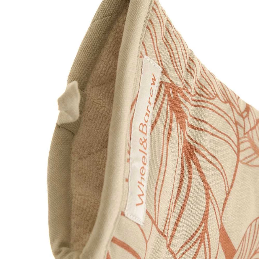Wheel and Barrow Heat-Resistant Oven Mitt - Pumpkin & Tawny Kitchen Glove for Baking and Cooking