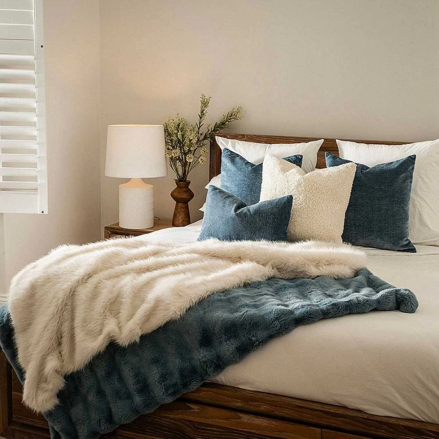 Wheel and Barrow Blue Faux Rabbit Fur Throw Blanket 130x160 cm - Soft Ribbed Design for Subtle Elegance